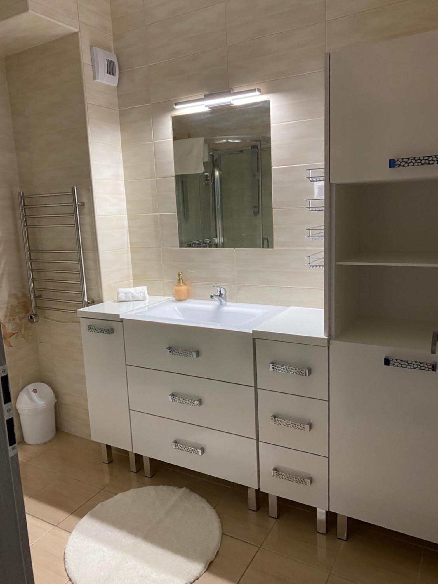 Montana Apartman Мишкольц Экстерьер фото
