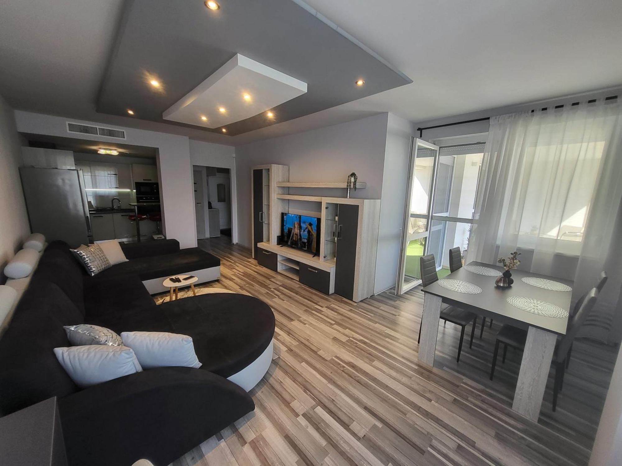 Montana Apartman Мишкольц Экстерьер фото